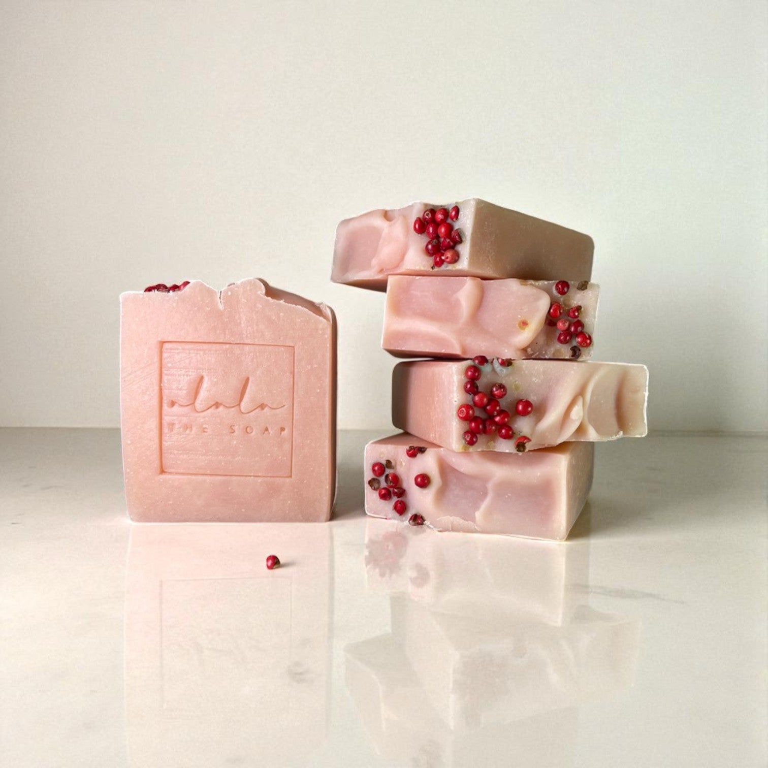 sabonetes azálea e argila rosa